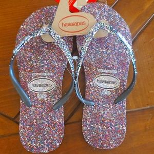 NWT Havaianas glitter flip flops